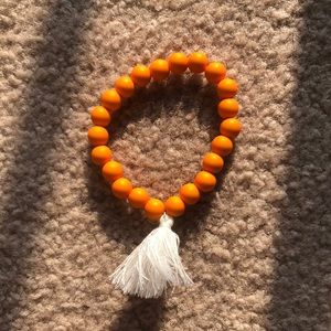 5 bracelets/many different colors/stretchy elastic/good quality/never worn